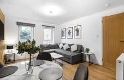 9 Murano  Place