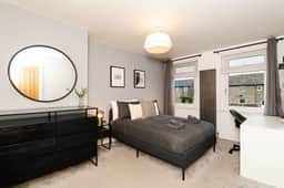 66 Henderson Cres, B