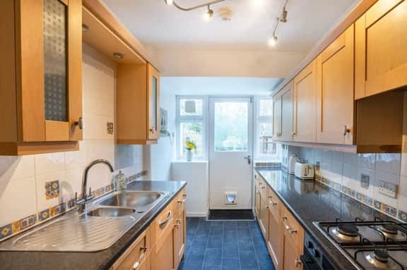 22 Mayfield Gardens