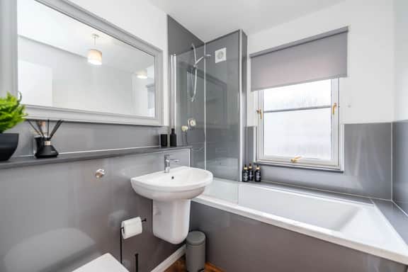 292 Hardgate