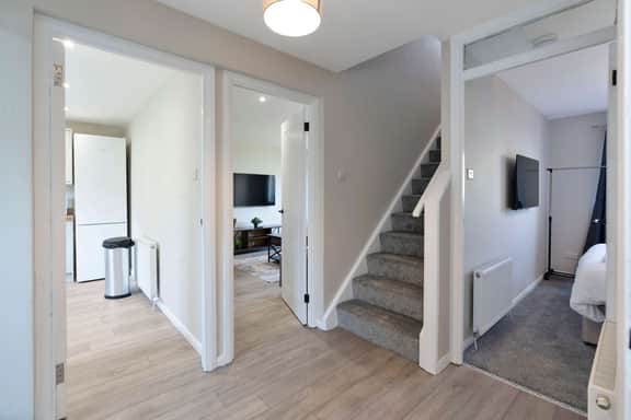  115 Barclay Way